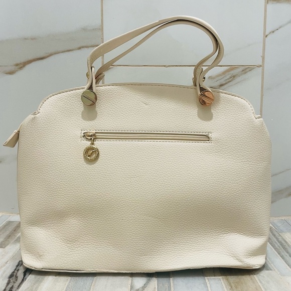 Elegant Cream Concorde Handbag pebbled  faux leather purse - Picture 3 of 16